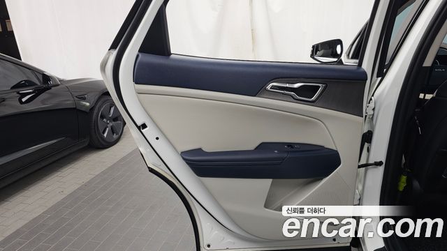 Kia Sportage Hybrid (V) HEV 1.6 2WD Signature 2025 — фото 25