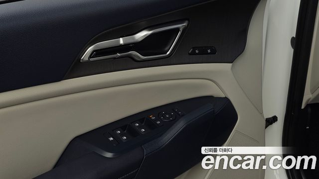 Kia Sportage Hybrid (V) HEV 1.6 2WD Signature 2025 — фото 31