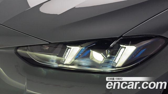BMW i4 eDrive40 M Sports 2025 — фото 22