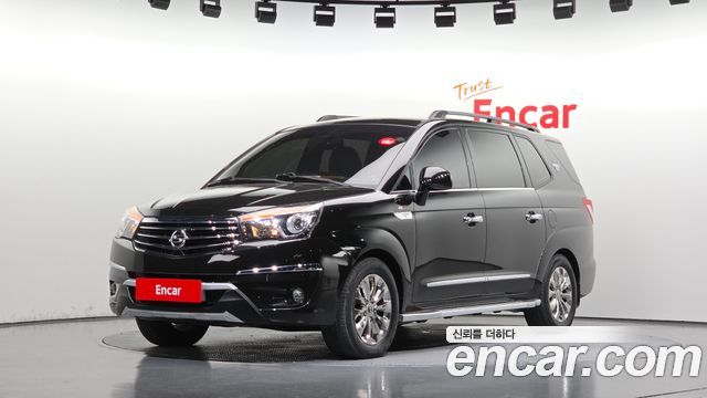 KG Mobility (SsangYong) Korando Turismo 4WD TX 11-seater 2016 — фото 1