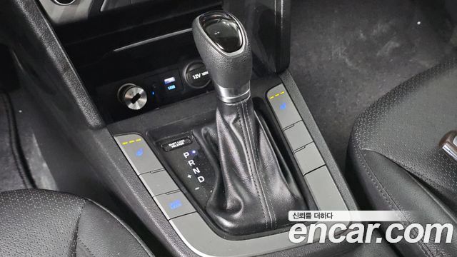 Hyundai Avante (AD) 1.6 GDI Value Plus 2017 — фото 9