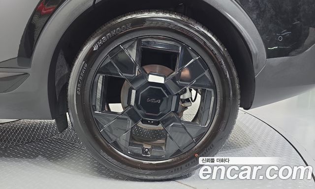 Kia Sportage (V) Gasoline 1.6 Turbo 2WD Signature X Line 2025 — фото 5