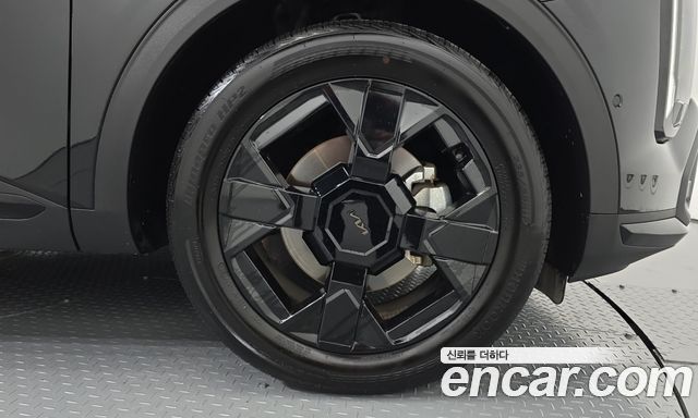 Kia Sportage (V) Gasoline 1.6 Turbo 2WD Signature X Line 2025 — фото 21