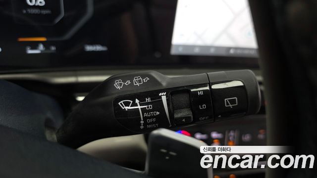 Kia Sportage (V) Gasoline 1.6 Turbo 2WD Signature X Line 2025 — фото 30