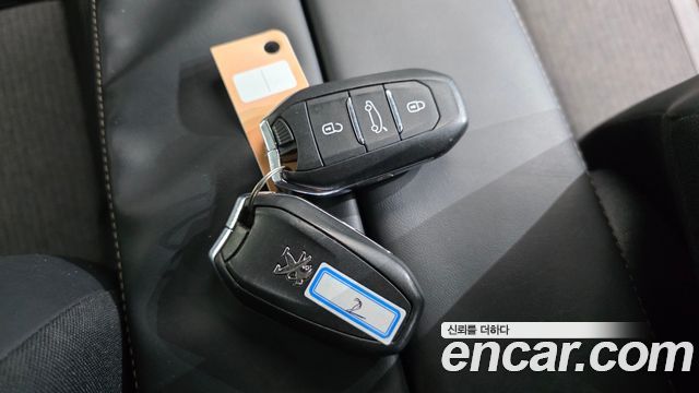 Peugeot 5008 (II) 1.6 BlueHDi GT Line 2018 — фото 18