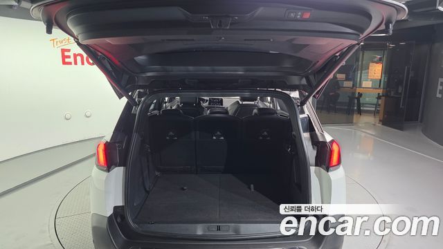 Peugeot 5008 (II) 1.6 BlueHDi GT Line 2018 — фото 20