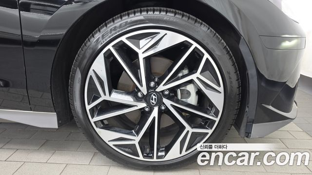 Hyundai Ioniq 6 Long Range AWD Exclusive 2023 — фото 21