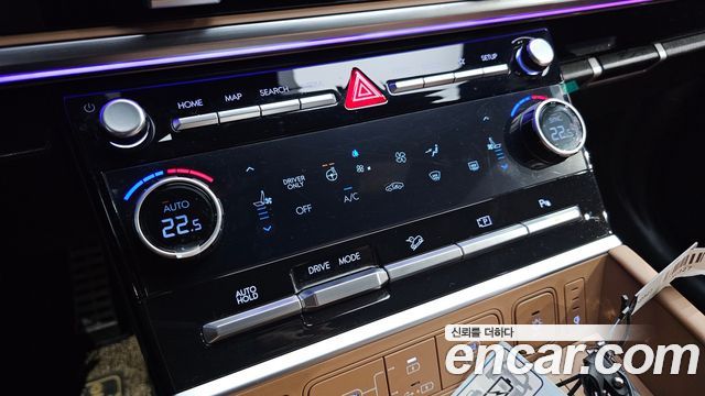 Hyundai Santa Fe (MX5) HEV 1.6 2WD Calligraphy 2024 — фото 15