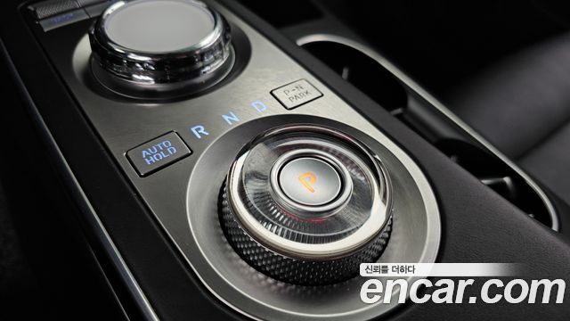 Genesis GV70 2.5T Gasoline 2WD 2021 — фото 9