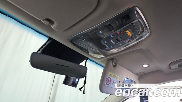 Genesis GV70 2.5T Gasoline 2WD 2021 — фото 17