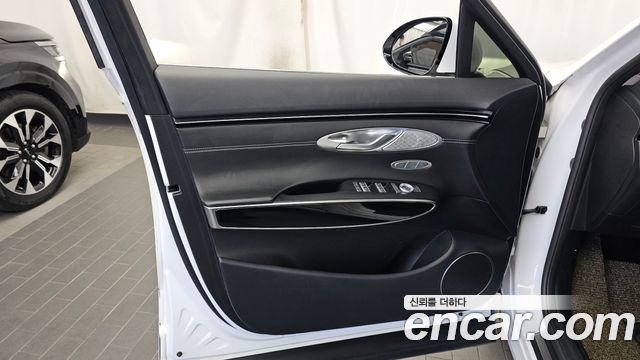 Genesis GV70 2.5T Gasoline 2WD 2021 — фото 24