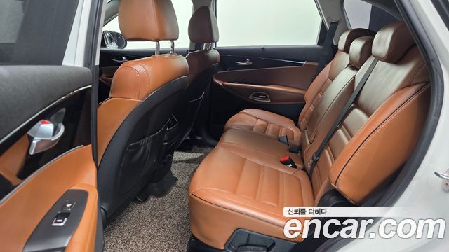 Kia Sorento Diesel 2.2 2WD Marster 2019 — фото 26