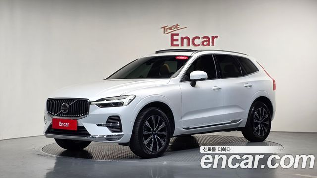 Volvo XC60 (II) B5 Ultimate Bright 2024 — фото 11