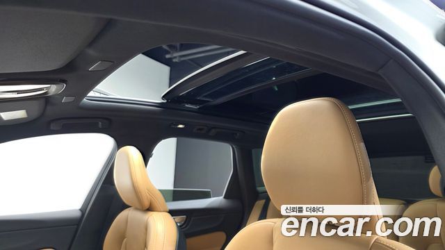 Volvo XC60 (II) B5 Ultimate Bright 2024 — фото 23