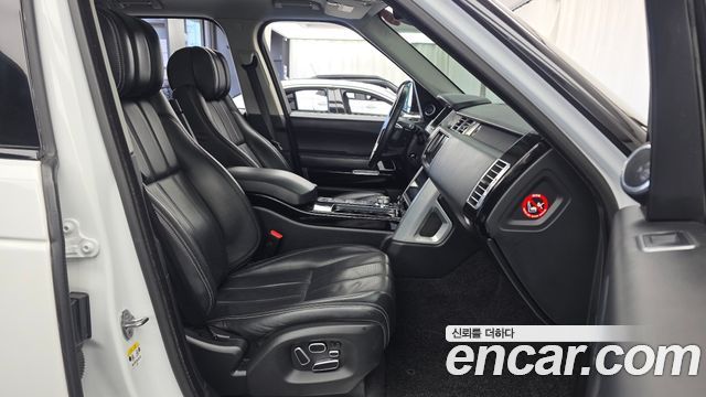 Land Rover Range Rover (IV) 5.0 SC Vogue SE 2014 — фото 11