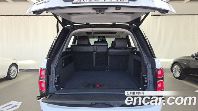 Land Rover Range Rover (IV) 5.0 SC Vogue SE 2014 — фото 20