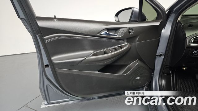 Chevrolet Cruze 1.4 Turbo LTZ 2017 — фото 24