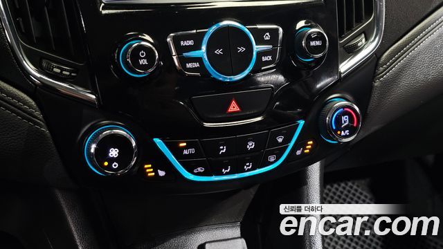 Chevrolet Cruze 1.4 Turbo LTZ 2017 — фото 27