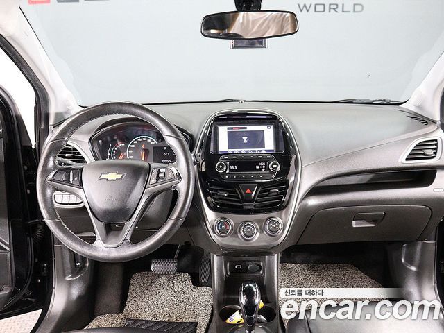 Chevrolet Spark LT 2019 — фото 18