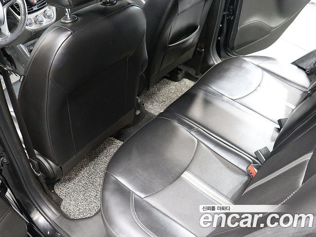 Chevrolet Spark LT 2019 — фото 20