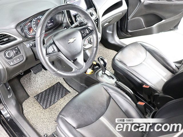 Chevrolet Spark LT 2019 — фото 21