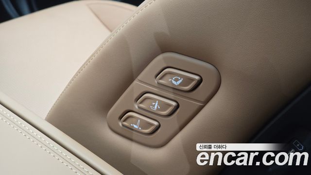 Hyundai Santa Fe (MX5) HEV 1.6 4WD Calligraphy 2025 — фото 32