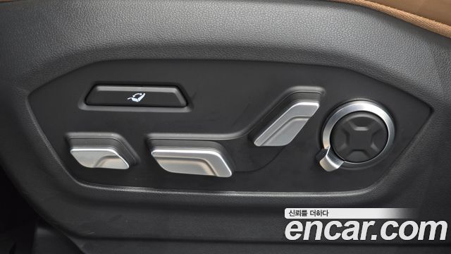 Hyundai Santa Fe (MX5) HEV 1.6 4WD Calligraphy 2025 — фото 34