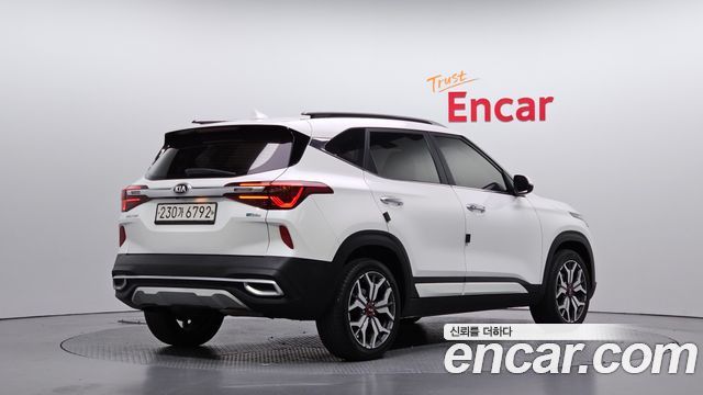 Kia Seltos Diesel 1.6 2WD Noblesse 2020 — фото 2