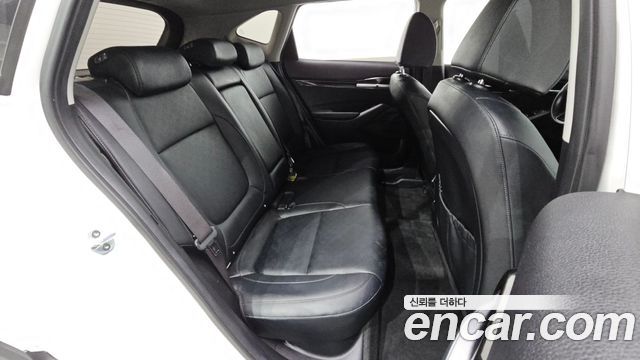 Kia Seltos Diesel 1.6 2WD Noblesse 2020 — фото 11