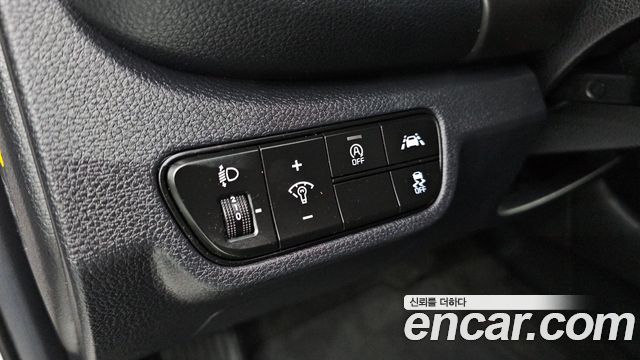 Kia Seltos Diesel 1.6 2WD Noblesse 2020 — фото 17