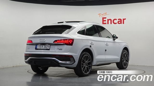 Audi Q5 (FY) 40 TDI Quattro Sportback Premium 2023 — фото 2