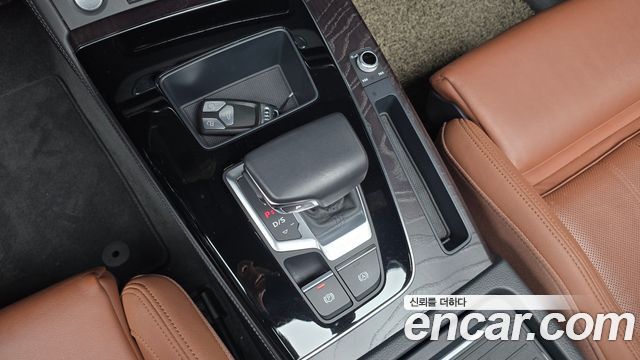 Audi Q5 (FY) 40 TDI Quattro Sportback Premium 2023 — фото 9