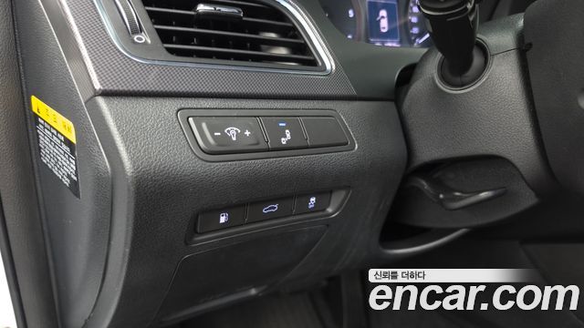 Hyundai Sonata (LF) 1.7 Diesel Care+ 2017 — фото 16