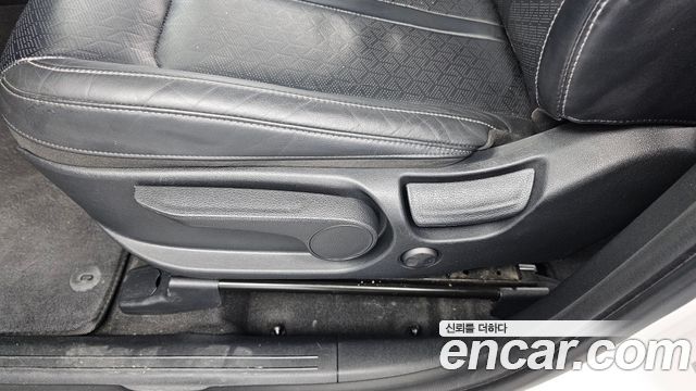 Kia Sorento (IV) Gasoline 2.5T 2WD Trendy 2021 — фото 31