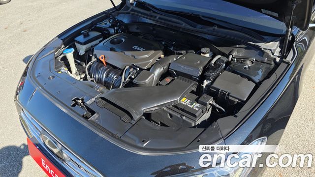 Hyundai Grandeur (IG) 2.4 Premium 2017 — фото 6