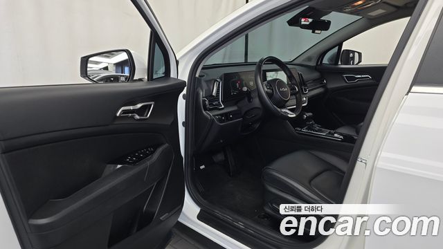 Kia Sportage (V) Diesel 2.0 2WD Prestige 2023 — фото 10