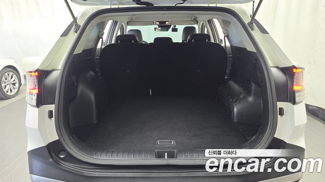 Kia Sportage (V) Diesel 2.0 2WD Prestige 2023 — фото 16