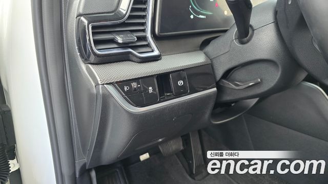 Kia Sportage (V) Diesel 2.0 2WD Prestige 2023 — фото 20