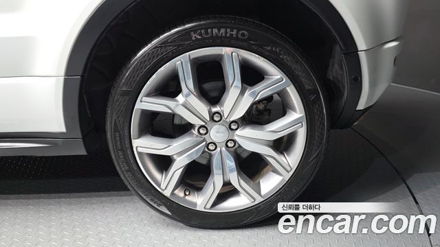 Land Rover Range Rover Evoque 2.0 TD4 AB 2016 — фото 5