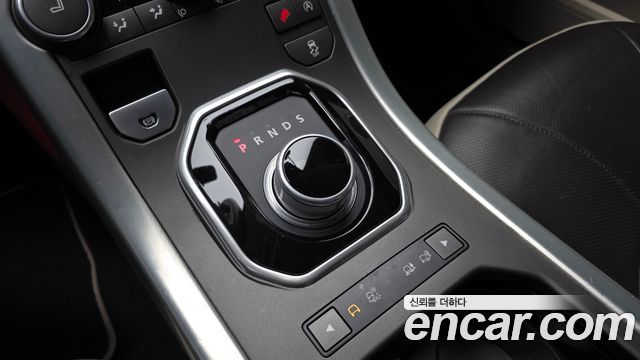 Land Rover Range Rover Evoque 2.0 TD4 AB 2016 — фото 9
