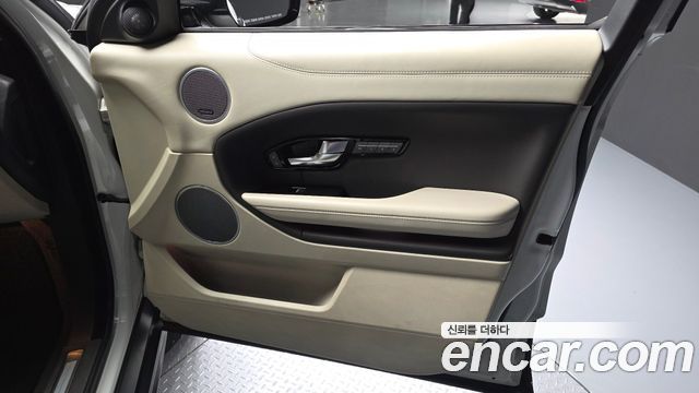 Land Rover Range Rover Evoque 2.0 TD4 AB 2016 — фото 24