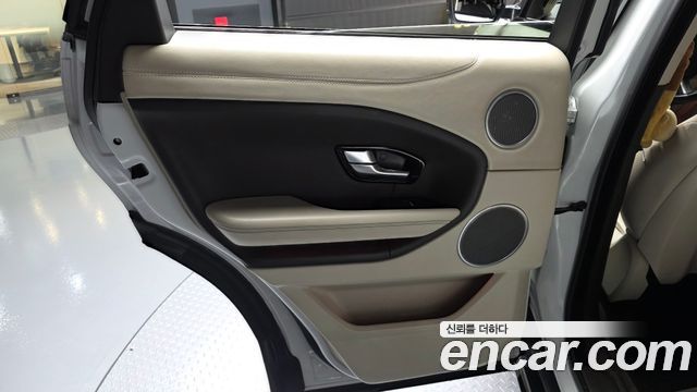 Land Rover Range Rover Evoque 2.0 TD4 AB 2016 — фото 25