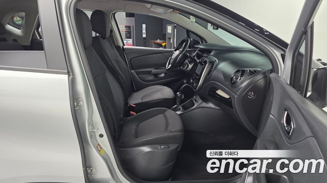 Renault Korea QM3 LE 2015 — фото 11