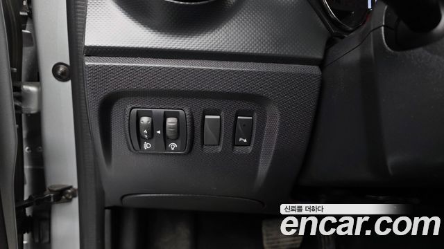 Renault Korea QM3 LE 2015 — фото 18