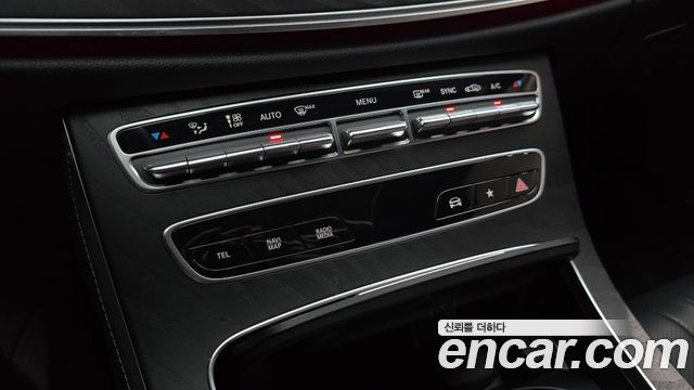 Mercedes-Benz CLS-Class (C257) CLS300d 4MATIC 2023 — фото 31