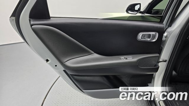 Hyundai Ioniq 6 Long Range Prestige 2025 — фото 31