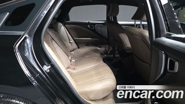 Kia K8 Hybrid Noblesse 2022 — фото 12