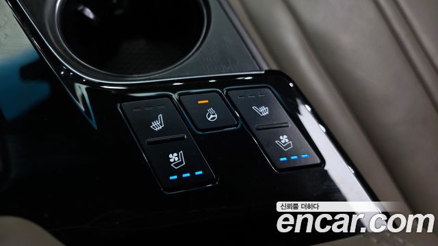 Kia K8 Hybrid Noblesse 2022 — фото 18