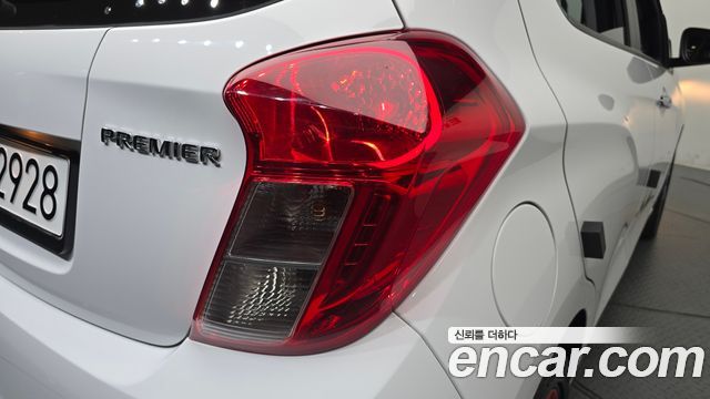 Chevrolet Spark Red Pick Edition 2022 — фото 23