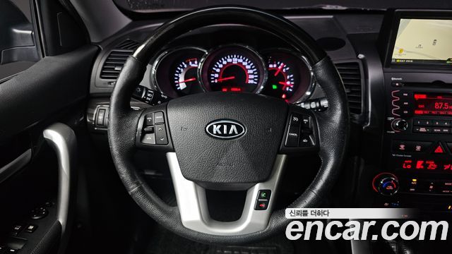 Kia Sorento R Diesel 2.0 2WD TLX High-Deluxe 2012 — фото 15